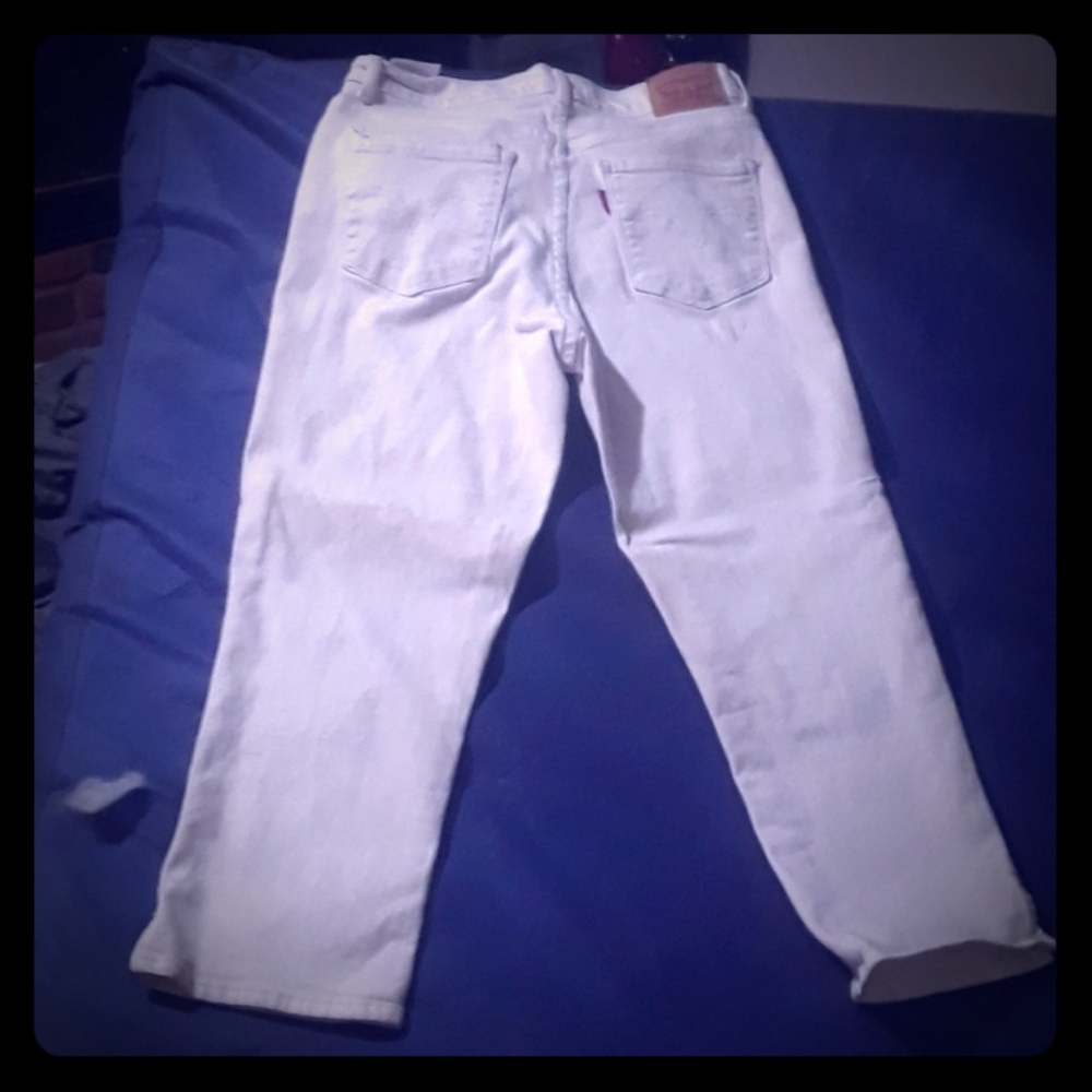 Levi's short pants